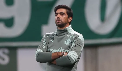 Abel Ferreira se torna o técnico mais vitorioso pelo Palmeiras na Libertadores