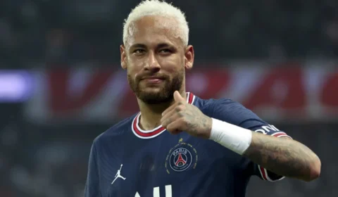 Al-Hilal quer pagar R$ 1 bilhão para ter Neymar em seu elenco na Arábia Saudita