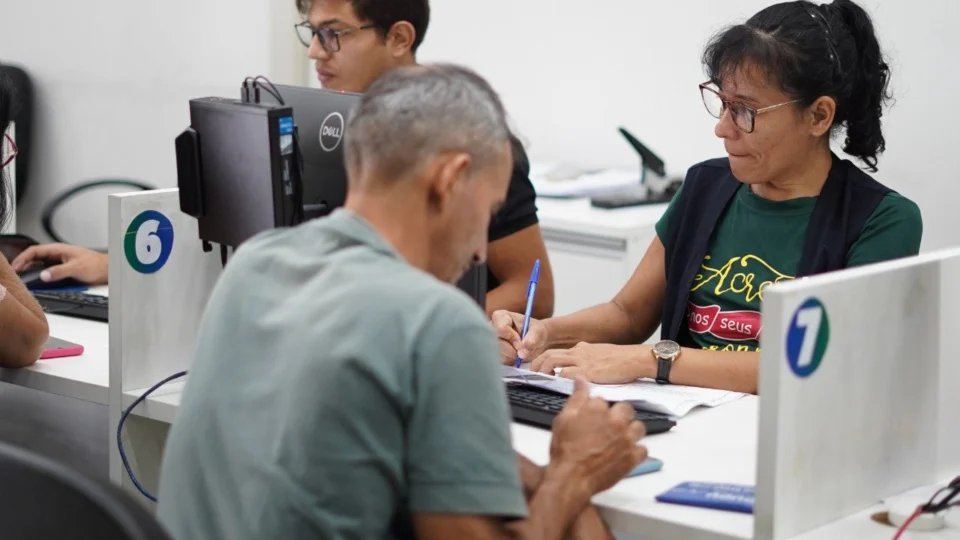 Confira as vagas de emprego disponíveis para esta quinta-feira