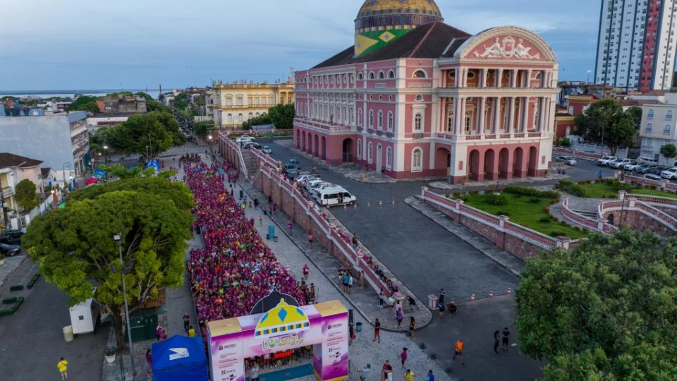 Apresentações de dança, shows e a Corrida do Teatro Amazonas são atrações na semana de feriado de Corpus Christi