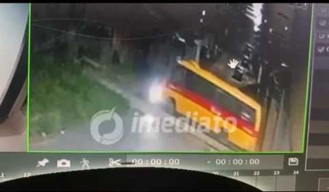 Vídeo mostra o momento em que Amarelinho atinge moto e deixa 2 adolescentes mortos e um ferido, no Novo Reino