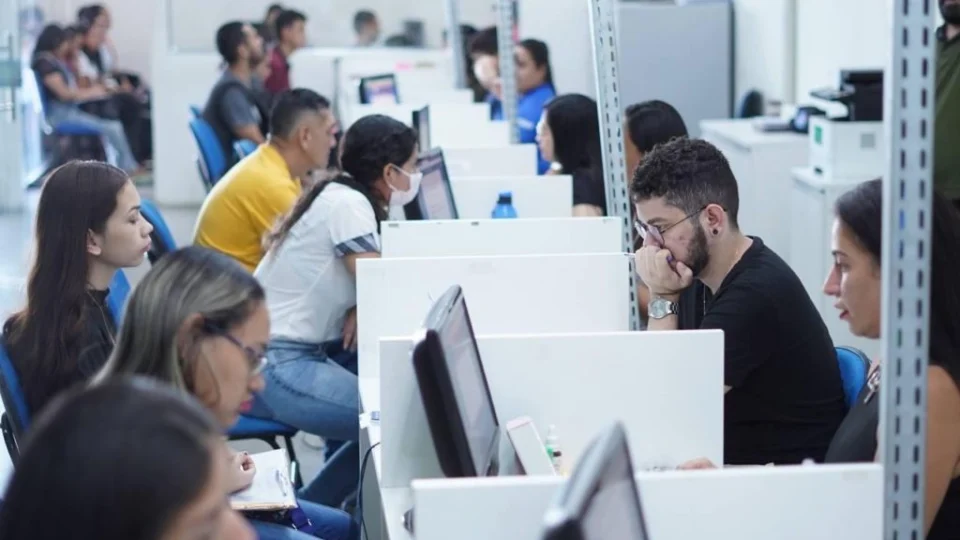 Confira as vagas de emprego disponíveis nesta terça-feira