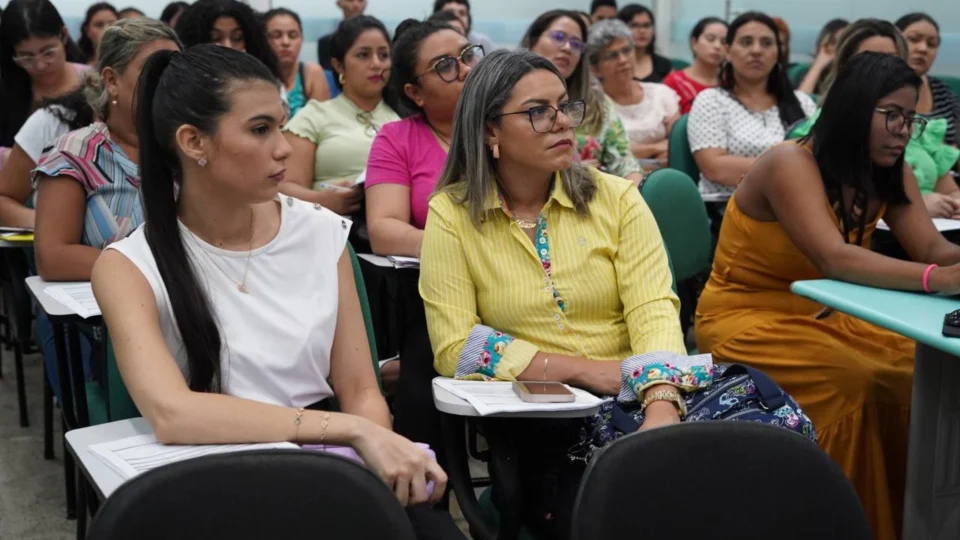 Edital oferece mais de 800 vagas em cursos de qualificação no AM