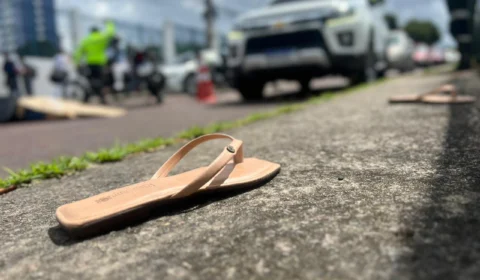 TRAGÉDIA: mulher morre após cair de moto Uber na Djalma Batista