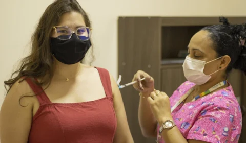 Mais de 70 pontos estão disponíveis para vacinação contra Covid-19