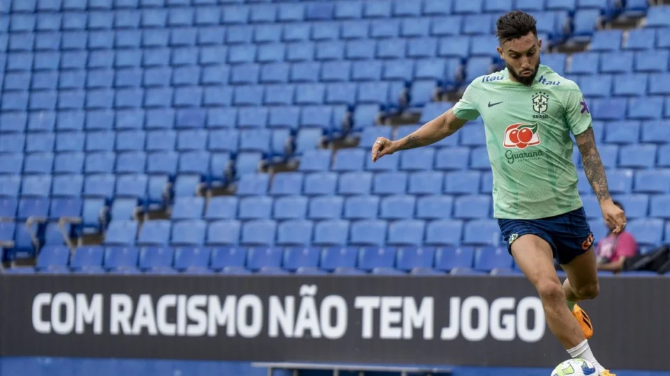 Seleção brasileira enfrenta Guiné neste sábado em partida amistosa