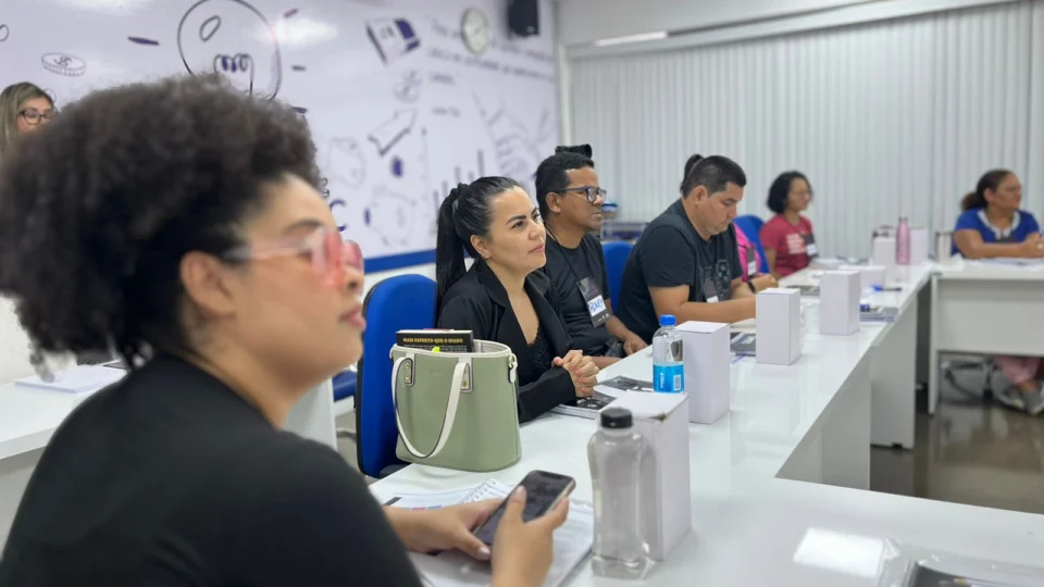 Divulgada lista de pré-selecionados em curso básico de ‘Programação’