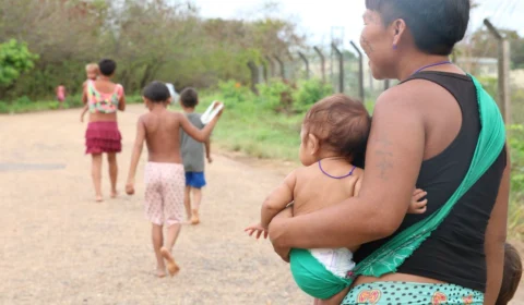 Governo Federal interrompe divulgação de relatórios semanais após alta nas mortes de Yanomamis em 2023