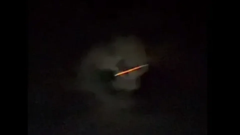 VEJA VÍDEO | Meteoro? Moradores de Minas, São Paulo e outros estados relatam luzes no céu