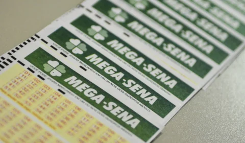 Prêmio de R$ 51,7 milhões da Mega-Sena sai para Guarapari (ES)