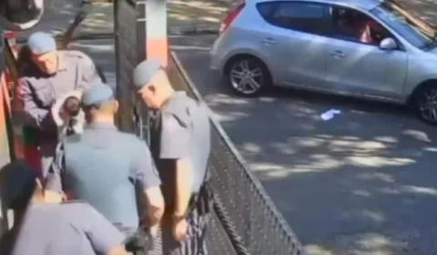 VÍDEO: Recém-nascida engasgada com leite é salva por policial