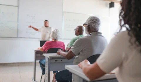 Sesc Amazonas abre inscrições para 100 vagas gratuitas na EJA 