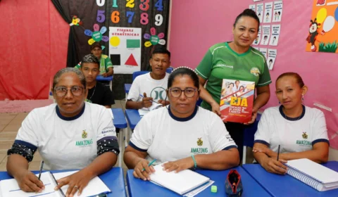 Secretaria de Educação abre matrículas para o 2º semestre letivo da EJA na próxima segunda-feira