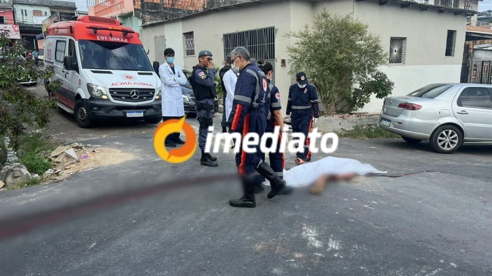 Homem é jogado de carro e assassinado a tiros no Mutirão