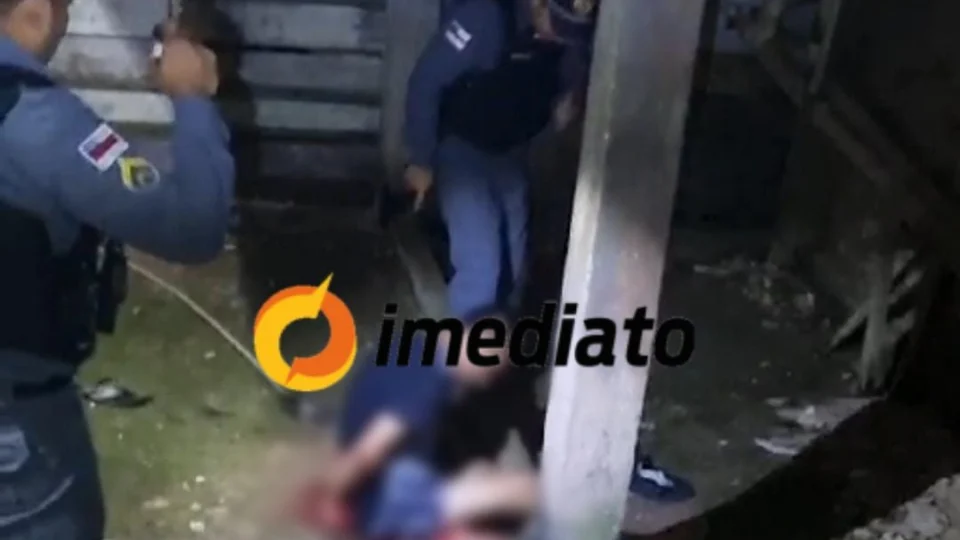 VEJA VÍDEOS: Suposto ladrão leva seis tiros e pede ajuda da polícia na Compensa