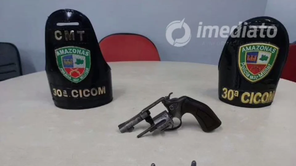 Segurança de boca de fumo é preso no Valparaiso com arma de fogo