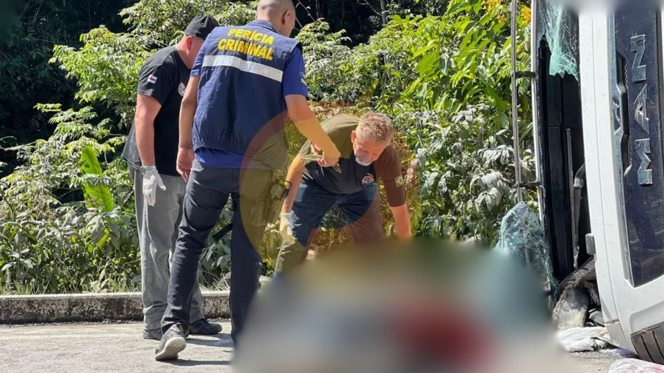 Caminhoneiro perde metade da cabeça após grave acidente de trânsito na BR-174