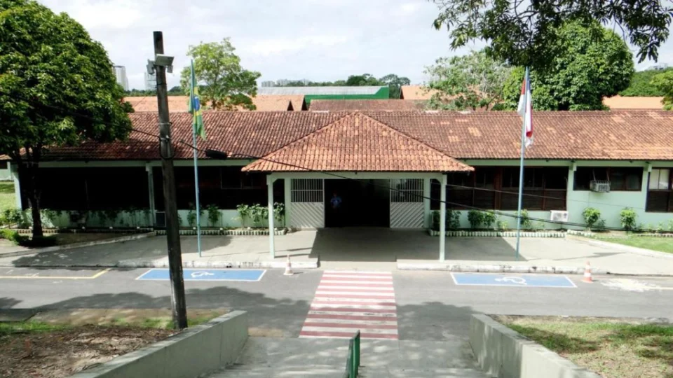 UEA está com inscrições abertas para bolsa de pós-doutorado; confira