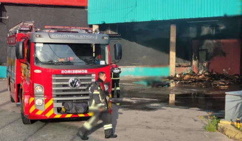 Princípio de incêndio atinge supermercado na zona centro-oeste de Manaus