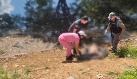 VÍDEO: corpo do sexo masculino é encontrado boiando às margens de rio, na AM 070