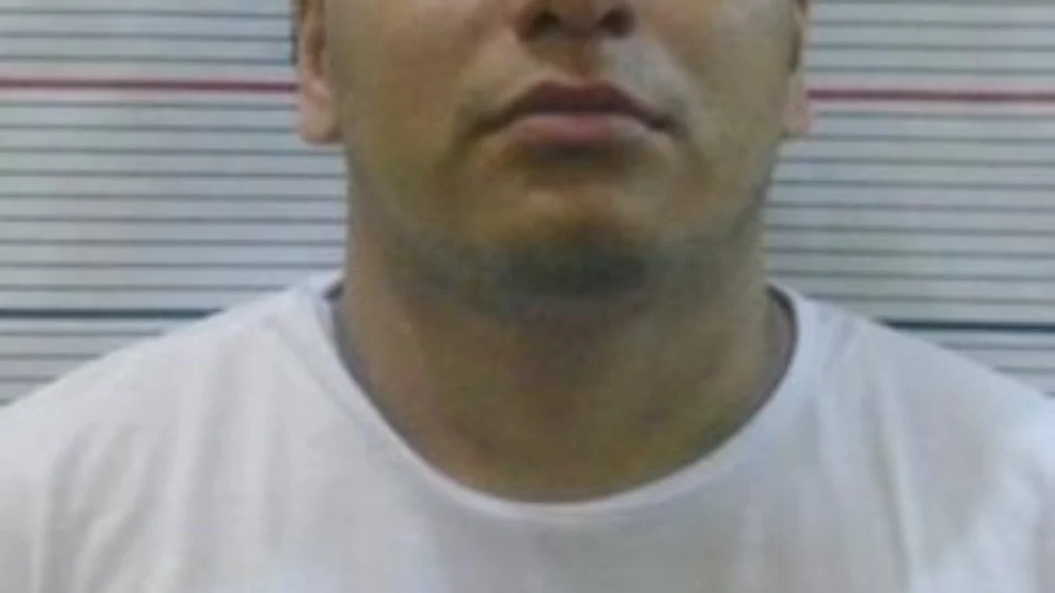 Veja vídeo: “Surfista” suposto líder do CV é executado a tiros em restaurante