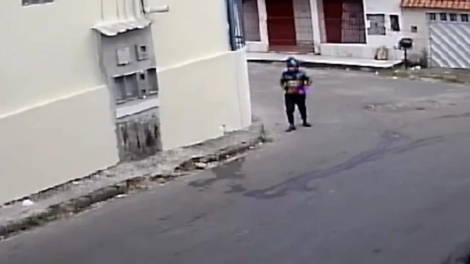 Polícia identifica mototaxista que se masturbou em via pública e mostrou partes íntimas para adolescente em Manaus