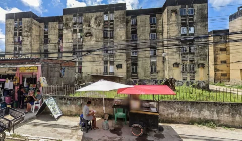 Número de mortos de prédio que desabou no Grande Recife sobe para 14