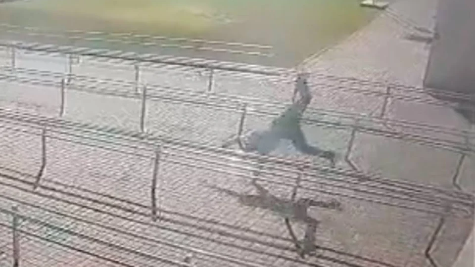 VEJA VÍDEO: Homem é flagrado dando piruetas após divórcio ‘Eu estava eufórico’