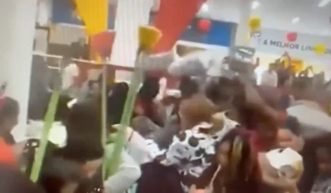 Vassoura de R$ 2.95 causa briga durante inauguração de loja; Veja o vídeo