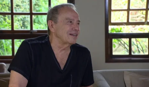 Ator Stenio Garcia ‘respira normal’ e faz tratamento para eliminar bactéria