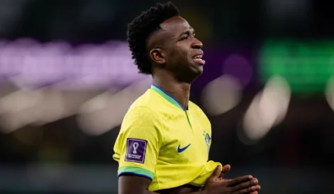 Vinicius Jr. é cortado da seleção brasileira, e Fernando Diniz já define substituto
