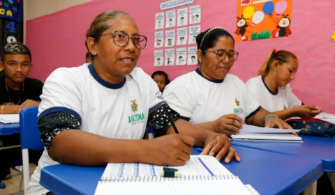 EJA: matrícula de novos alunos e transferência iniciam na sexta-feira