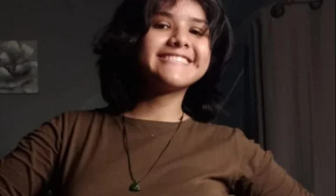 Mãe solicita ajuda para encontrar jovem de 16 anos que desapareceu no Centro de Manaus