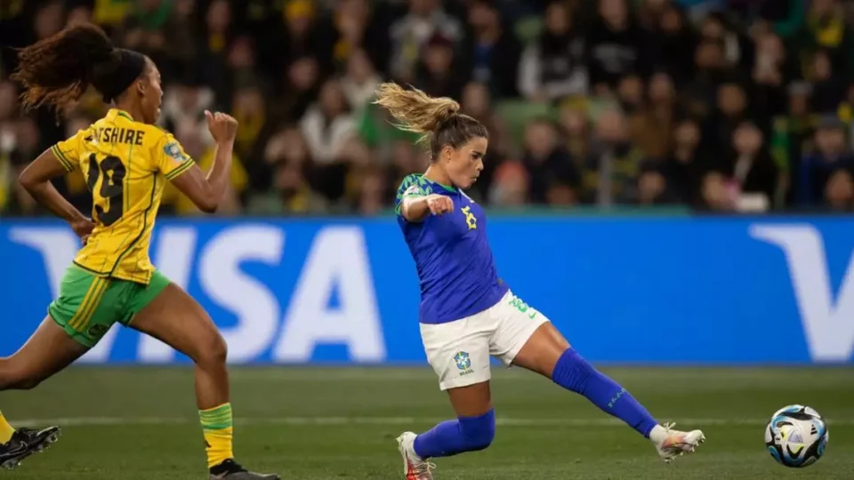 Brasil não vence Jamaica e é eliminada da Copa Feminina