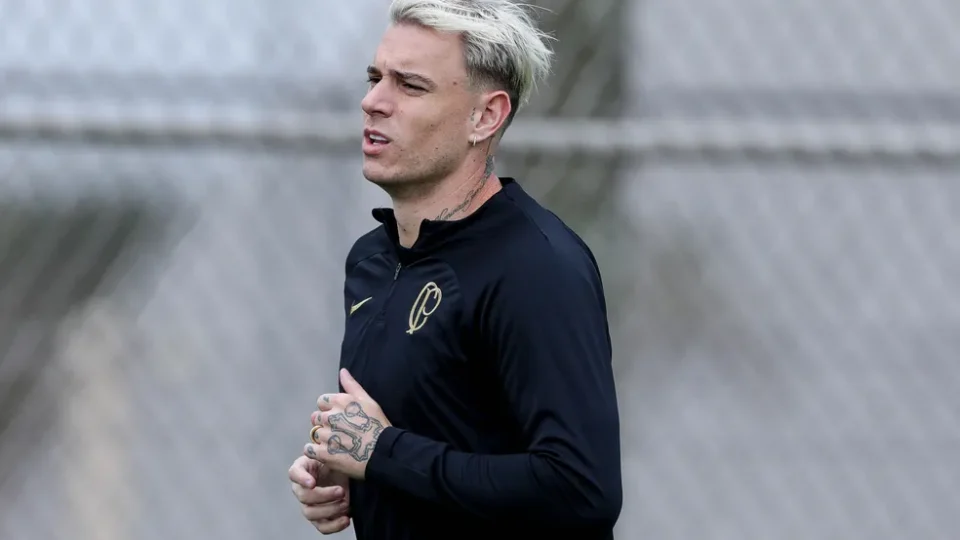 Róger Guedes aceita proposta do Al-Rayyan e não joga mais pelo Corinthians