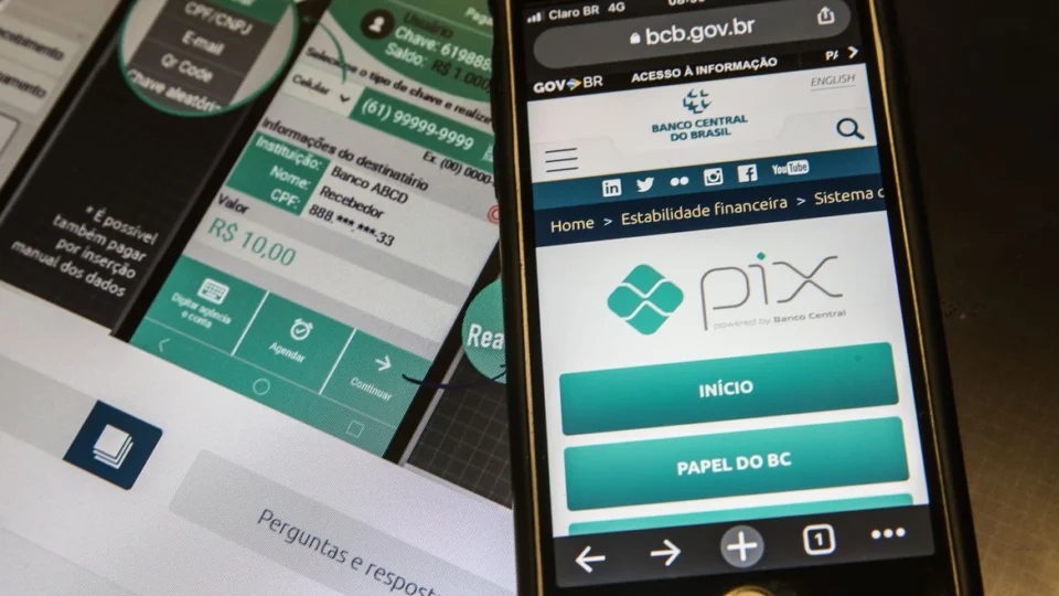Banco Central eleva estimativa do PIB para 2,03% neste ano