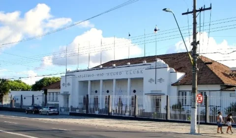 Plano para pagamento de dívidas trabalhistas é aprovado e sede do Rio Negro Clube não irá mais a leilão