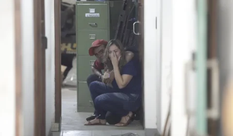 Assalto a agência bancária no Rio de Janeiro termina em reféns e tiros