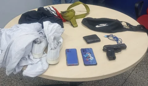 Dupla é presa por roubo na zona oeste de Manaus