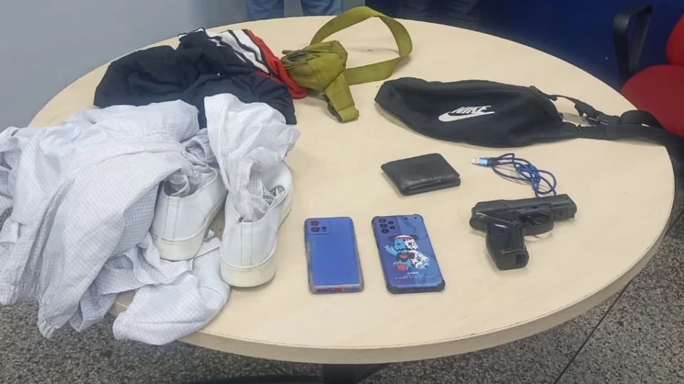 Dupla é presa por roubo na zona oeste de Manaus