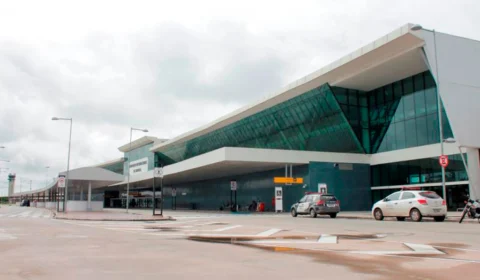 Fumaça e chuva afetaram as operações de chegada e partida no Aeroporto de Manaus
