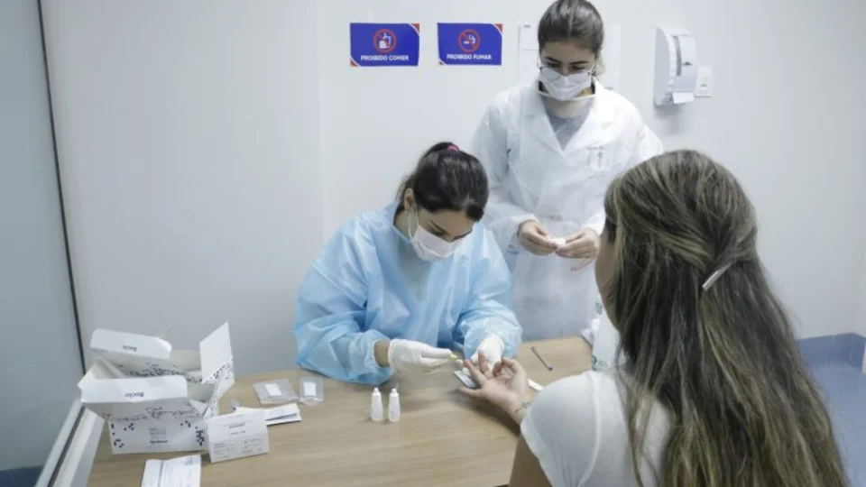 Fametro oferece serviços gratuitos à população durante ação social no Amazonas