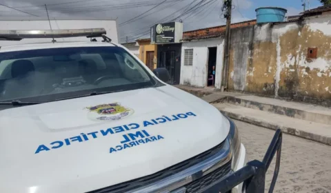 Jovem de 19 anos é morto com tiros na cabeça dentro de casa