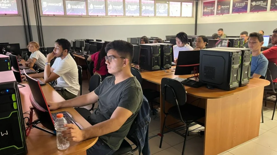 Curso de Informática Básica é ofertado em Manaus; confira as vagas