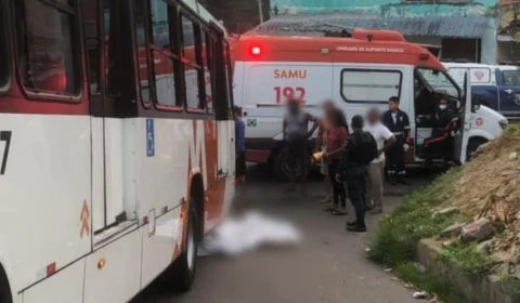 Motociclista é atropelado e arrastado por ônibus da linha 604 na zona leste de Manaus