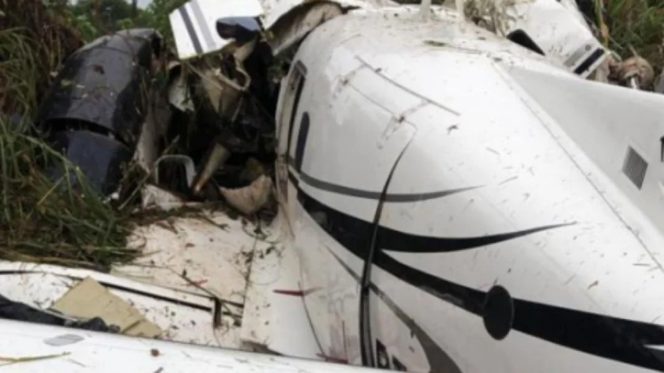 Prefeitura dá suporte para chegada em Manaus dos corpos de vítimas de acidente aéreo em Barcelos