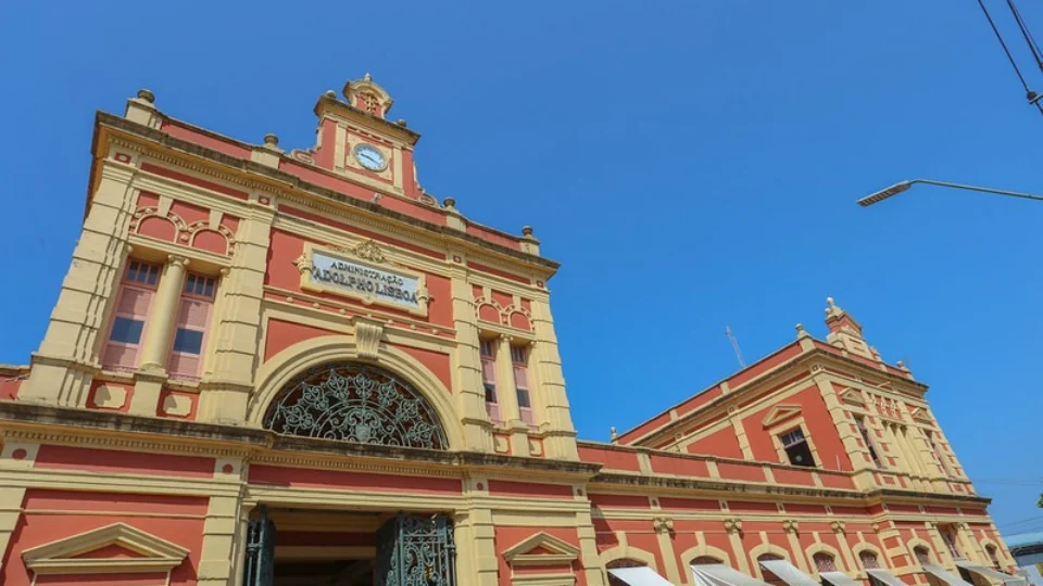 Confira os serviços que funcionarão na Semana da Pátria em Manaus