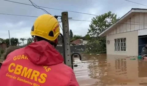 Após passagem de ciclone, sobe o número de desaparecidos no RS