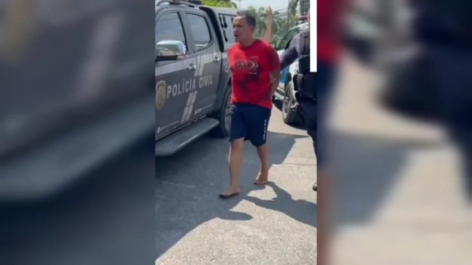 Criminoso ataca mulher com bebê no colo em Manaus