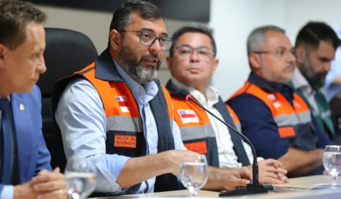 Wilson Lima decreta emergência ambiental e lança plano de ação com investimento de R$ 100 milhões
